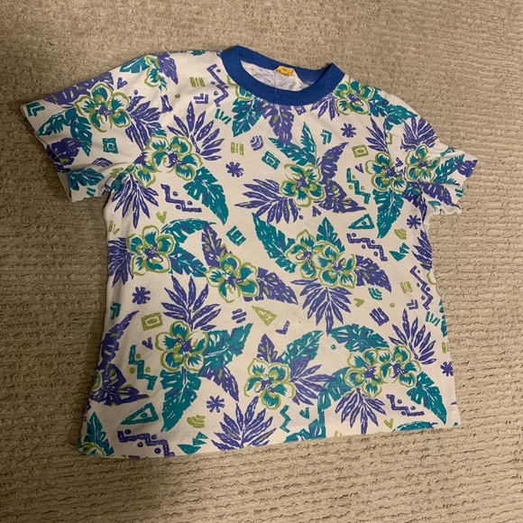 Vintage Floral Graphic Tee - Picture 1 of 5